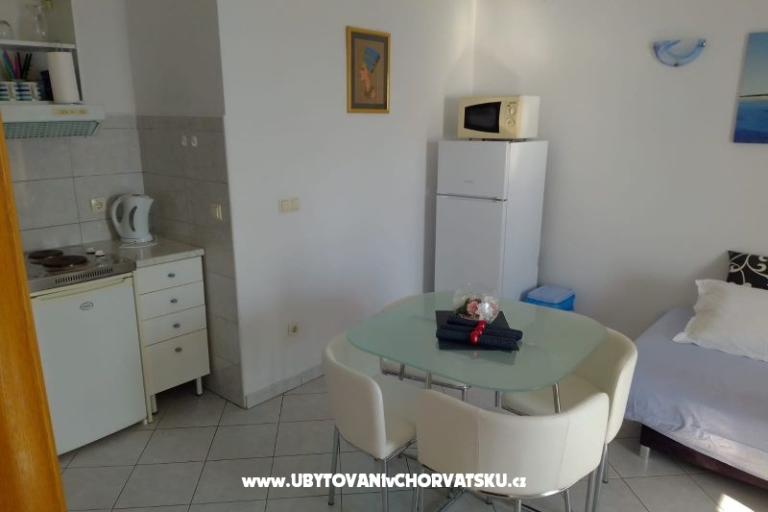 Appartamenti Teni – foto 6