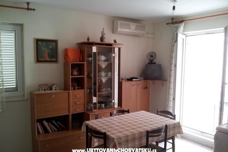Appartamenti ESTY – foto 4