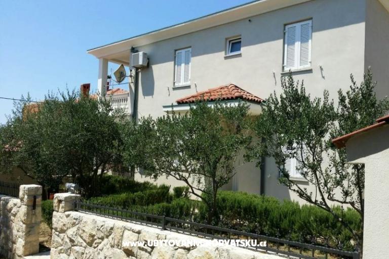 Appartamenti Karmen – foto 11