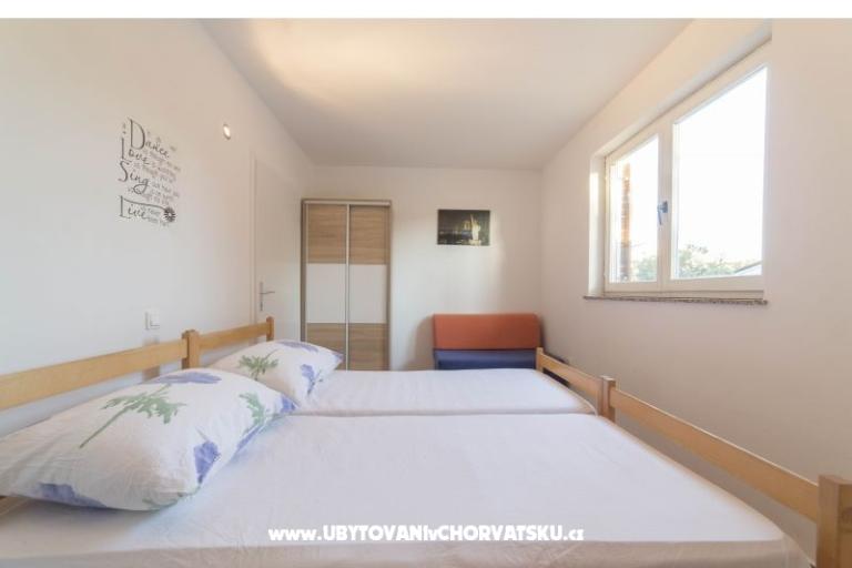 Appartamenti Damir – foto 8