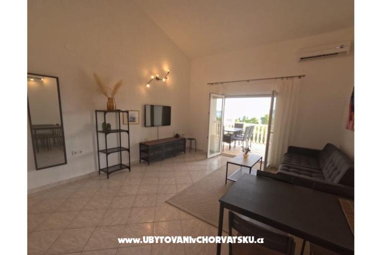 Appartamento Martina, studio Maja – foto 7