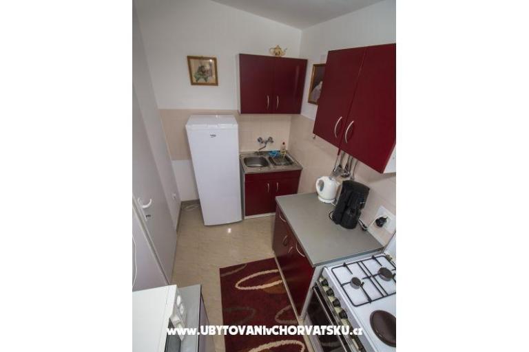 Appartamenti Irena – foto 11