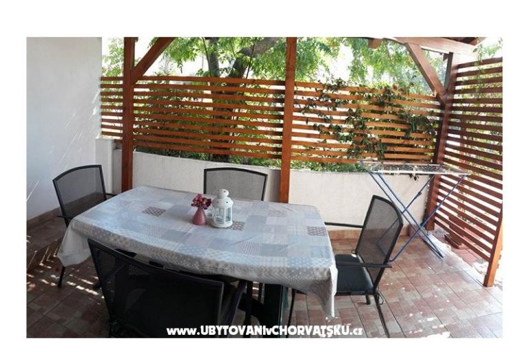 Appartamenti Tina Pakoštane – foto 11
