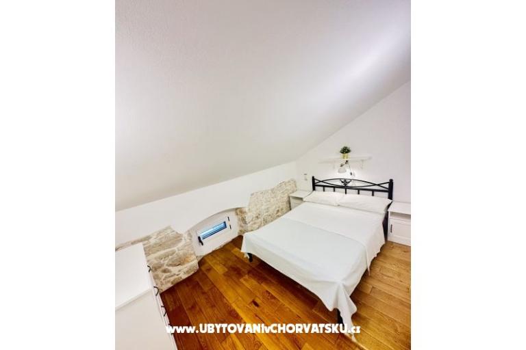 Casa di pietra Pakostane – foto 6