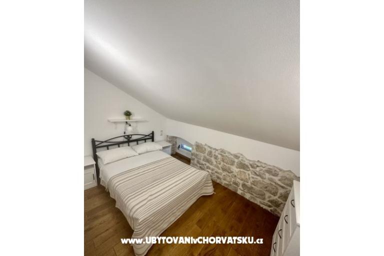 Casa di pietra Pakostane – foto 8