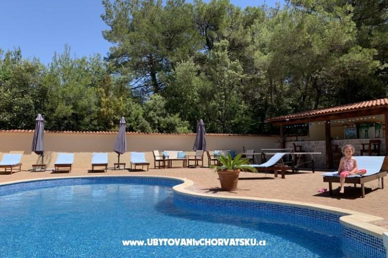 Appartamenti con piscina Villa Julia 3  – foto 13