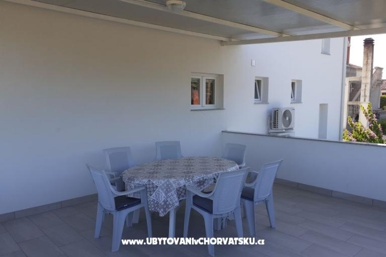 Appartamenti Alicia – foto 8