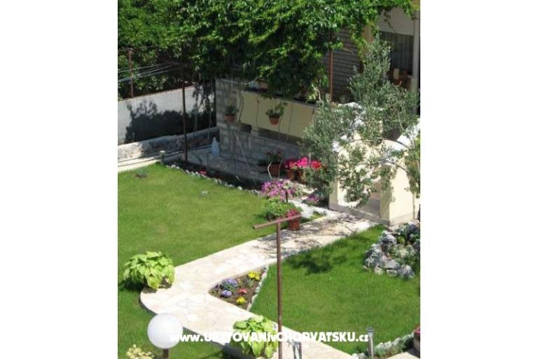 Appartamenti NELA – foto 3