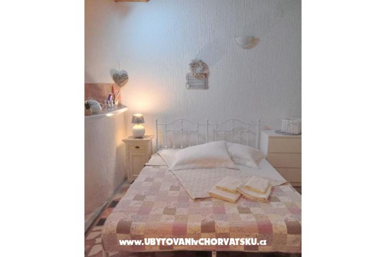 Appartamenti Dražena Podgora – foto 2