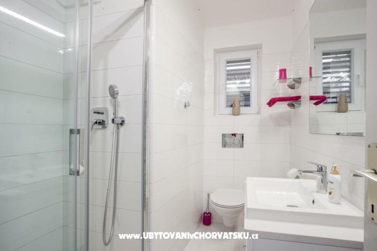 Appartamenti Ivandić Podgora – foto 9