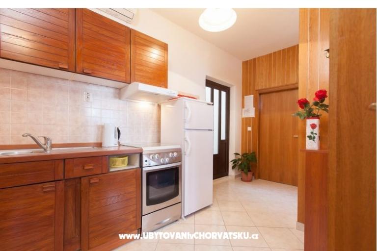 Appartamenti MARINA - Villa NEDIKA – foto 7