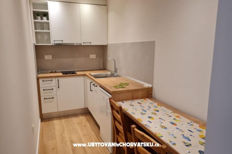 Beachfront Appartamenti Sinajko – foto 12