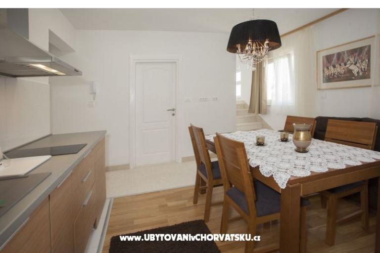 Appartamento Seka Podstrana – foto 6