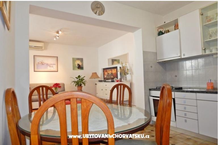 Appartamento Gloria Podstrana – foto 17