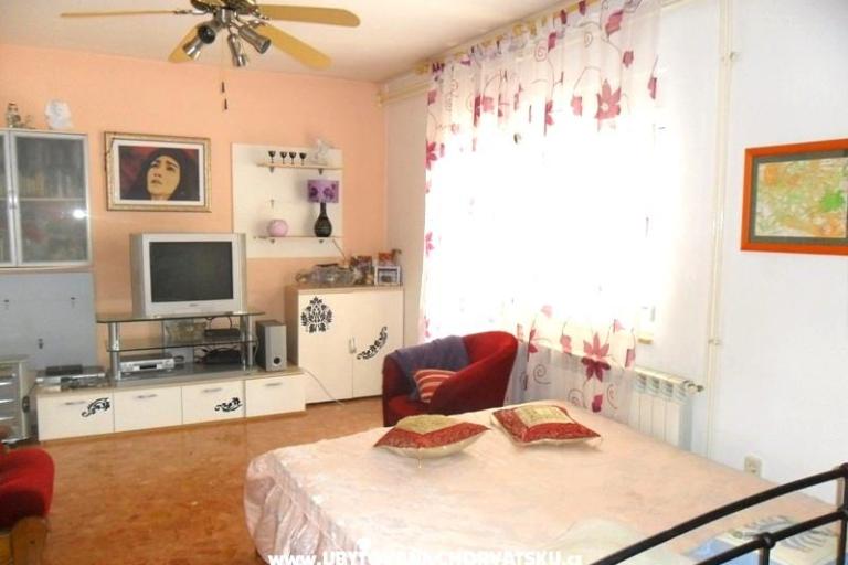 Appartamenti Tomi – foto 9