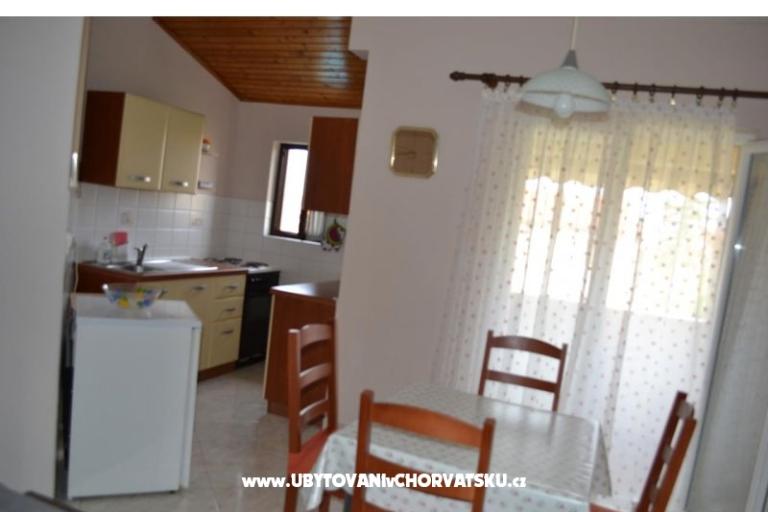 Appartamenti Lera – foto 11