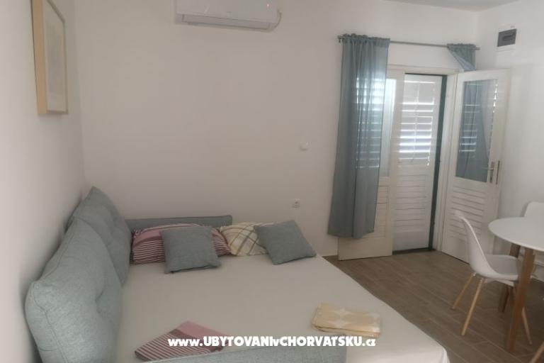 Appartamenti 10 metara od mora – foto 26