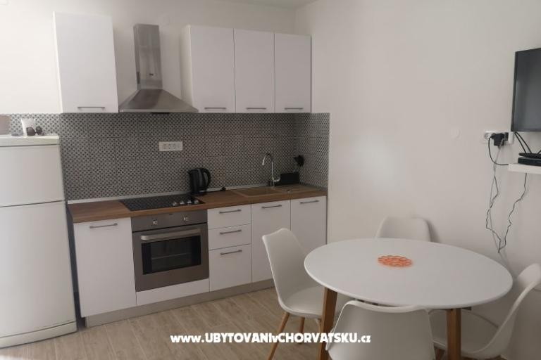 Appartamenti 10 metara od mora – foto 9