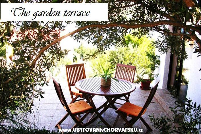 Appartamenti Gjardini *** – foto 10