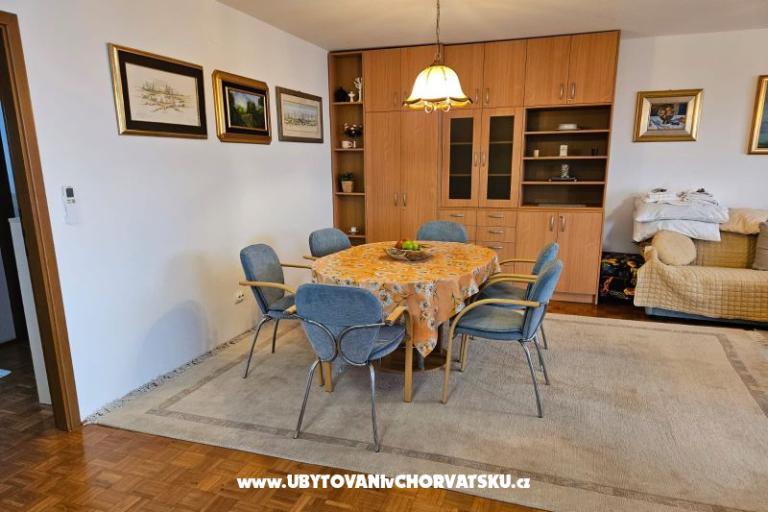 Appartamento uz more i plažu – foto 14