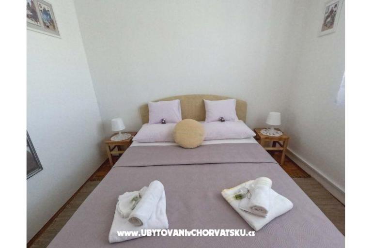 Appartamento uz more i plažu – foto 21