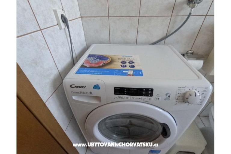 Appartamento uz more i plažu – foto 33
