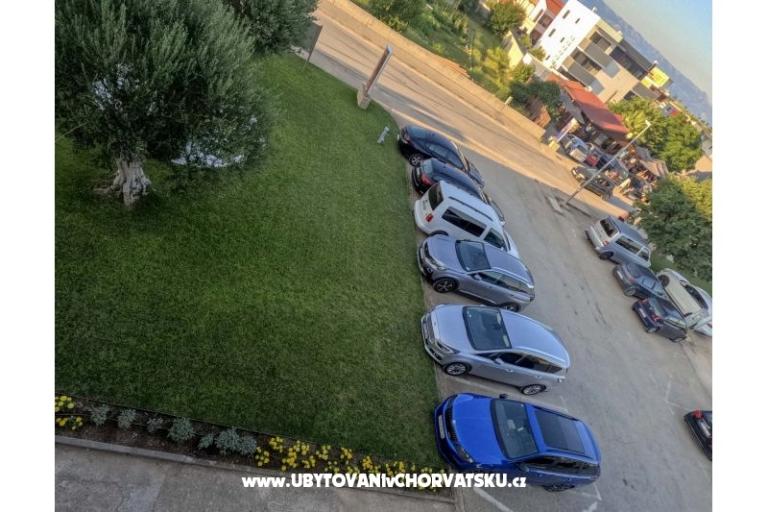 Appartamento uz more i plažu – foto 4