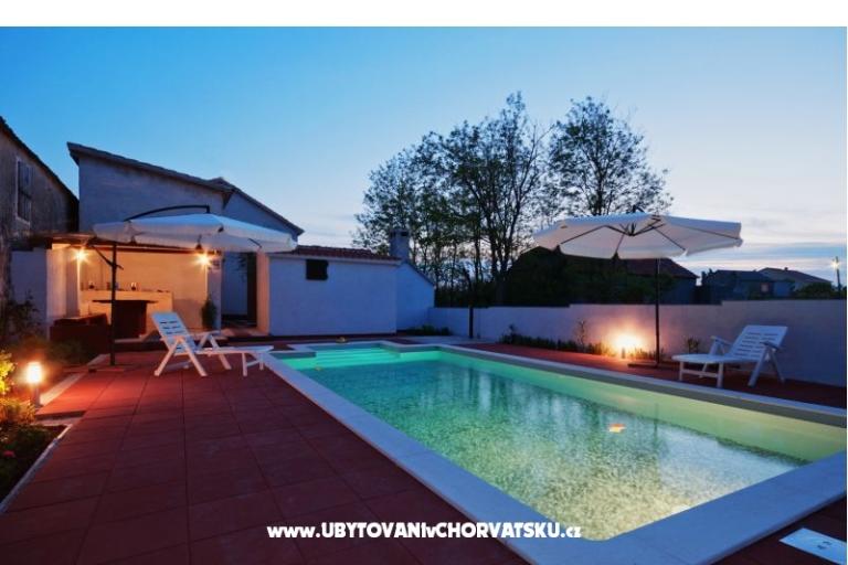 Appartamenti Angelo con piscina – foto 15