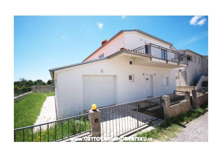 Family house con piscina – foto 17