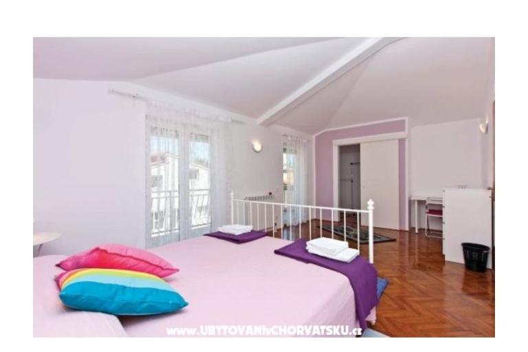 Family house con piscina – foto 7