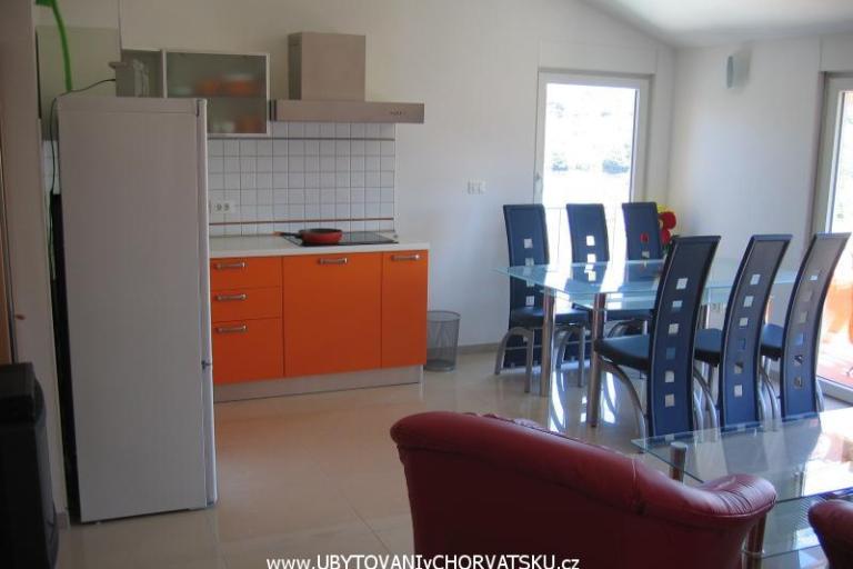 Appartamento v Pule – foto 7