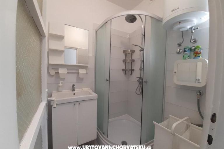 Appartamento Zora Pula – foto 6