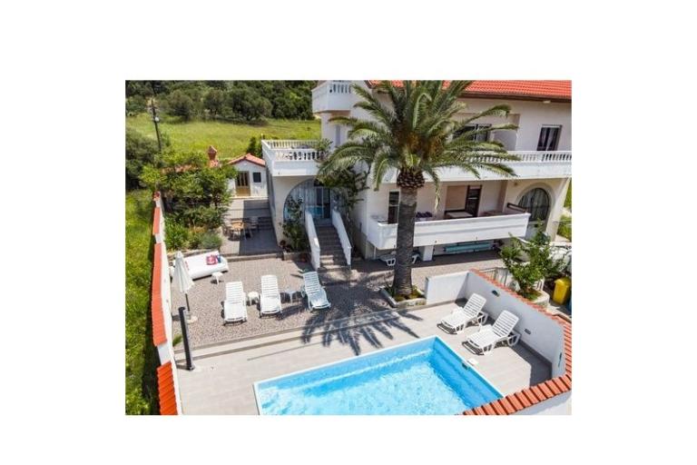 Appartamenti Anny con piscina – foto 11