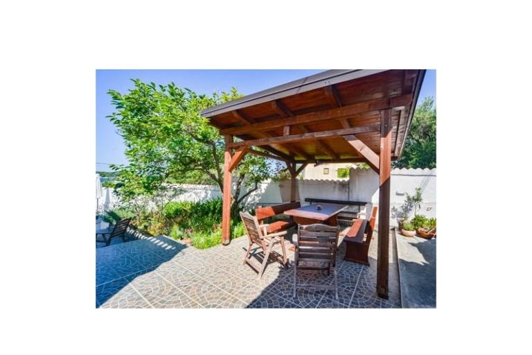 Appartamenti Anny con piscina – foto 12