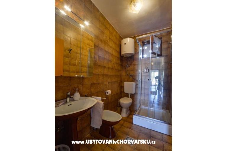 Appartamenti Anny con piscina – foto 33