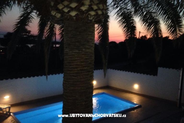 Appartamenti Anny con piscina – foto 37
