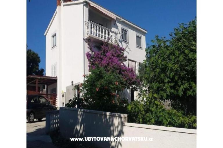 Appartamenti Irena – foto 2