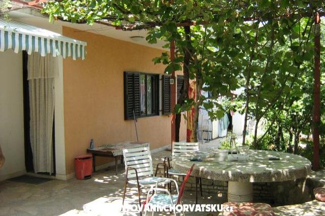 Appartamenti Miki – foto 14