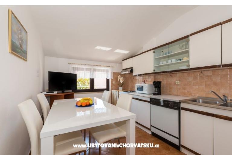 Appartamenti Kamelia – foto 12