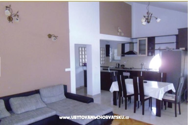 Appartamenti Naomi – foto 7