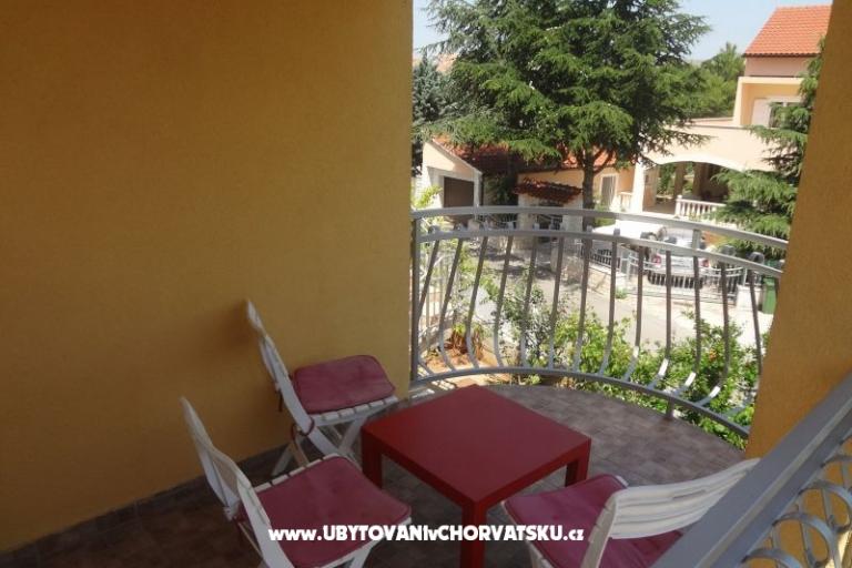 Appartamenti Naomi – foto 8