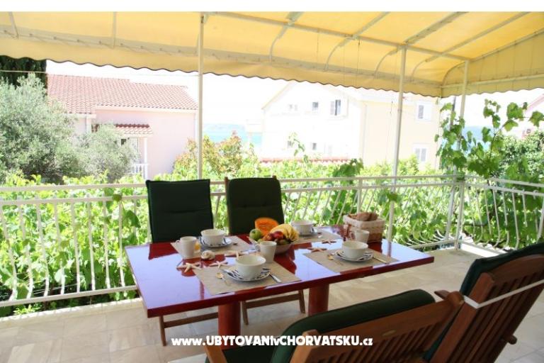 Appartamenti by the Sea – foto 9