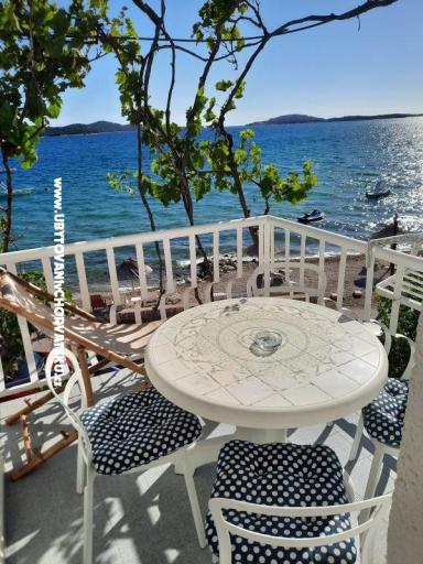 Appartamenti Neda – foto 8