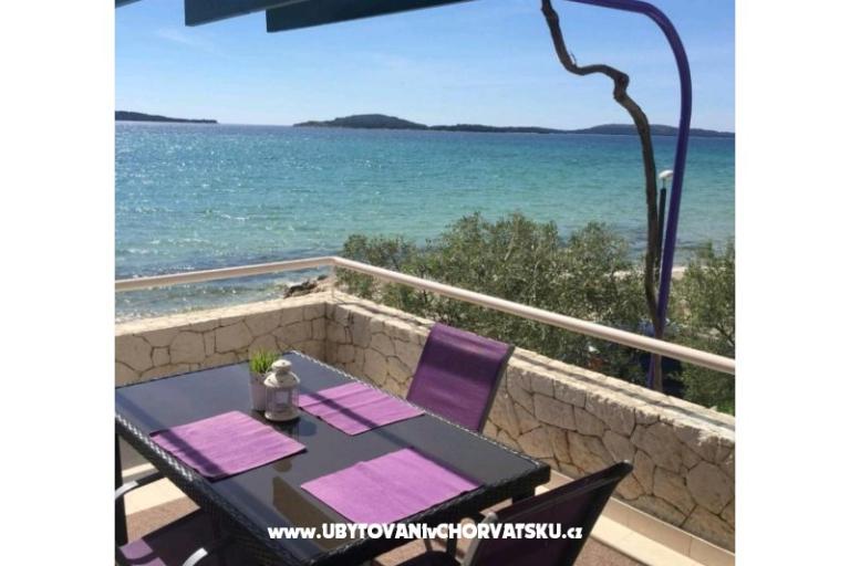 Appartamenti Neda – foto 9