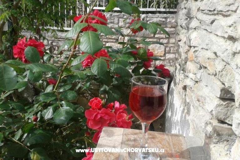 Appartamenti Tiha – foto 2