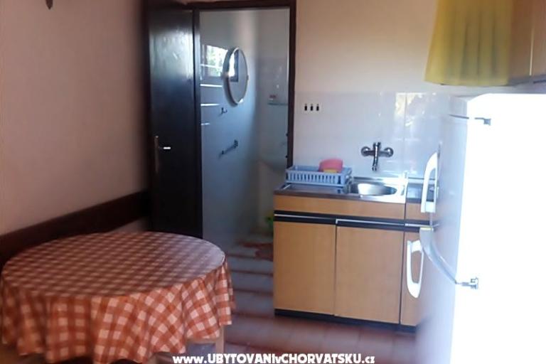 Appartamenti Mate – foto 13