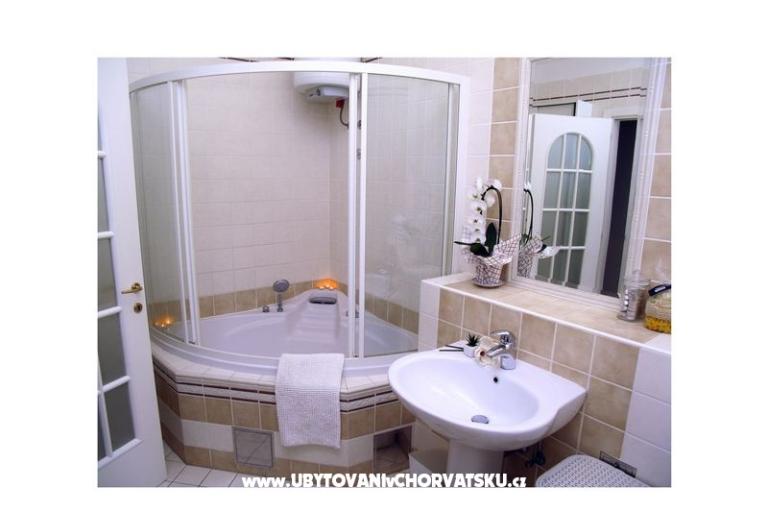 AdiOro Luxury Beachfront Appartamento – foto 9