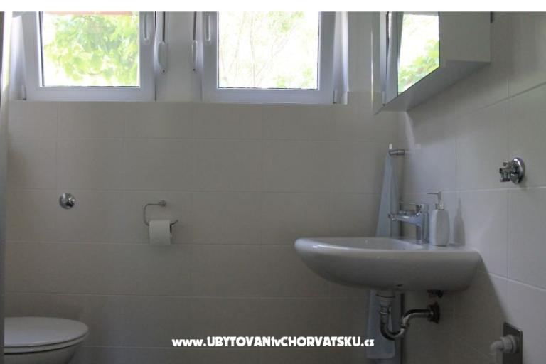 ADRIATIQ Appartamenti – foto 12
