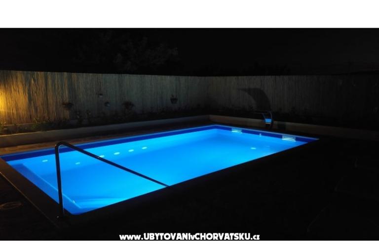 Countryside house con piscina – foto 18