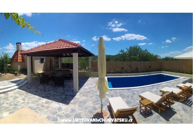 Countryside house con piscina – foto 2